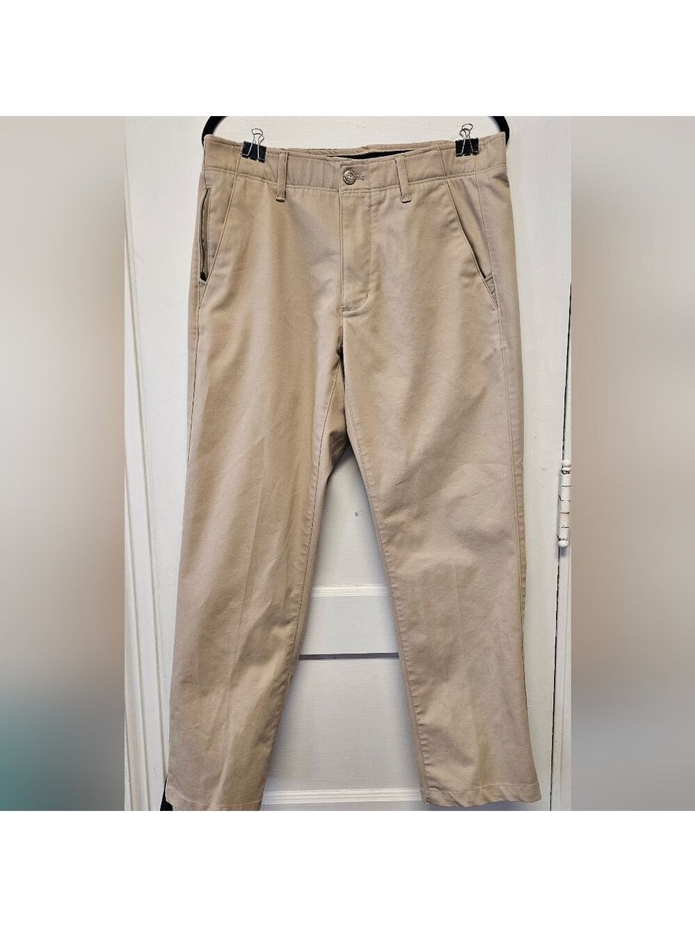 Eddie Bauer Men's Khaki Stretch Chinos